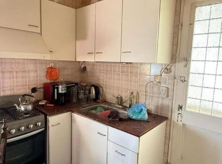 CASA DE 3 AMBIENTES EN ALQUILER!!! 4