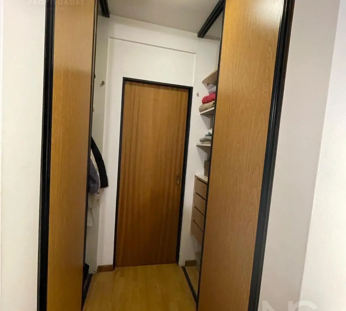 DEPARTAMENTO DE 3 AMBIENTES CON COCHERA EN ALQUILER QUILMES CENTRO!!! 4