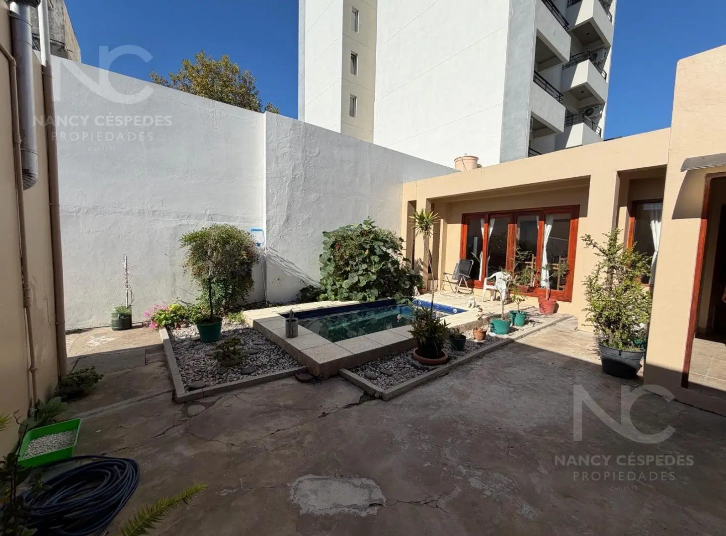 CASA EN VENTA EXCELENTE UBICACION!!! 5
