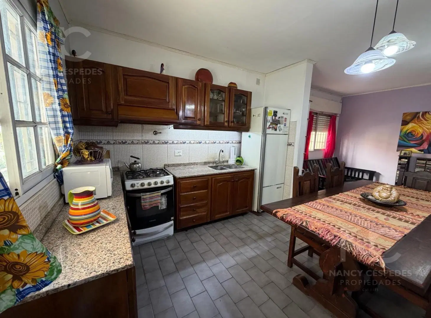 CASA EN VENTA EXCELENTE UBICACION!!! 2