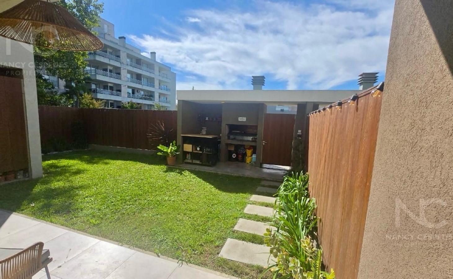 Foto de ALQUILER DUPLEX 4 AMBIENTES CON 2 COCHERAS EN FINCAS DE HUDSON!!!, imagen 1