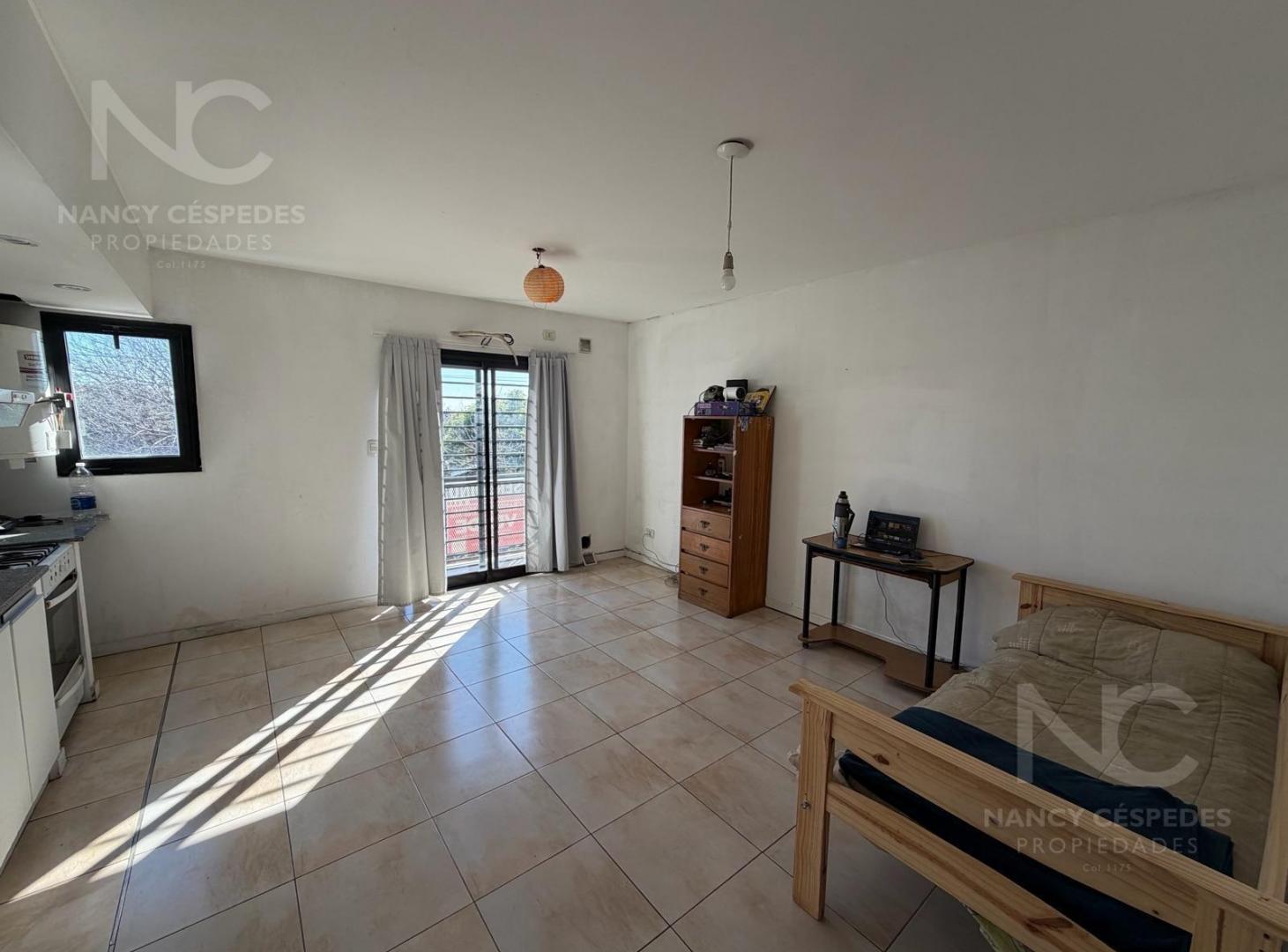 DEPARTAMENTO 2 AMBIENTES EN VENTA, EN BERNAL OESTE. OPORTUNIDAD! POSIBLE FINANCIACION!!