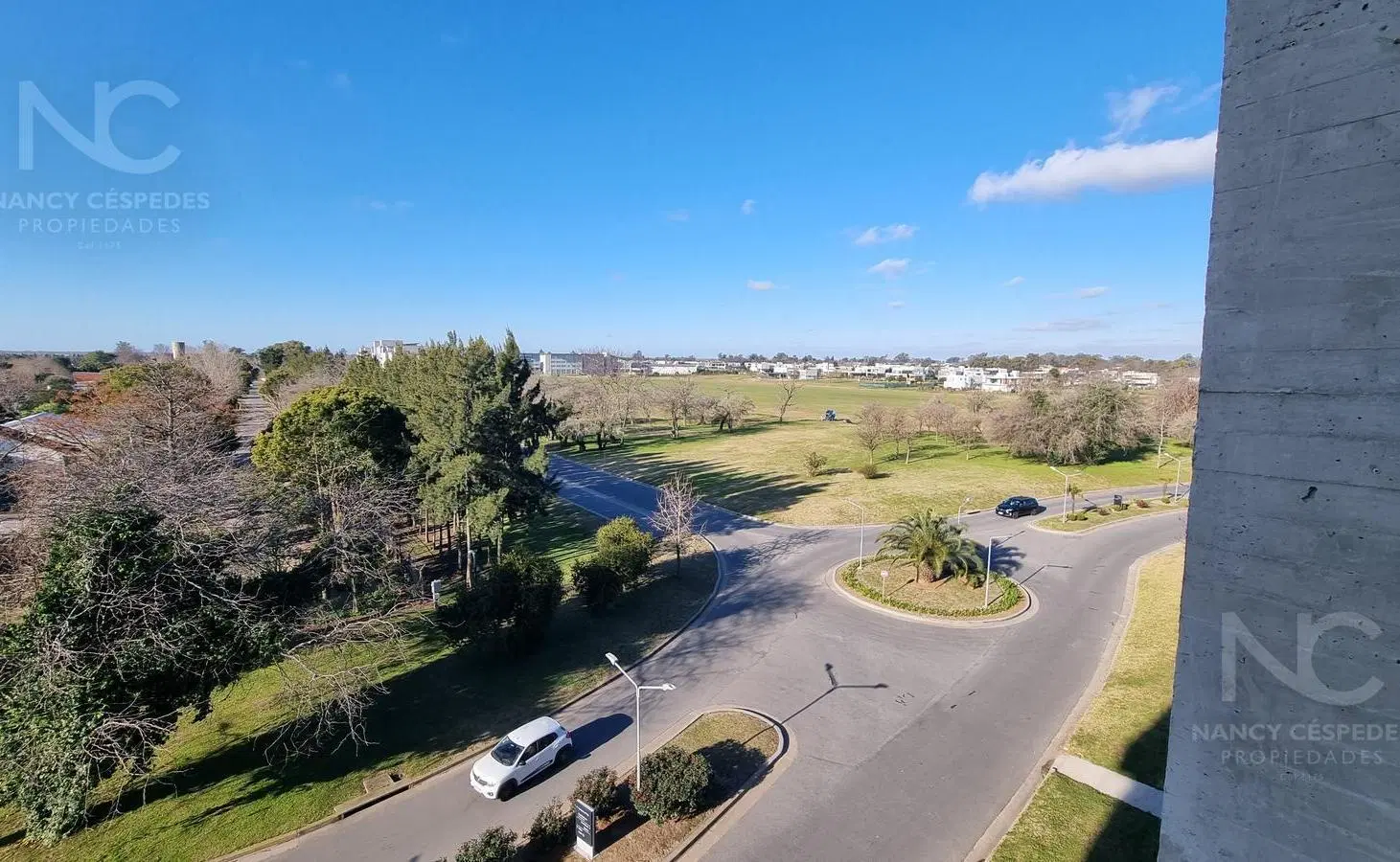 DEPARTAMENTO DE 2 AMBIENTES EN ALQUILER!!! CON DOS COCHERAS EN GREENVILLE 2