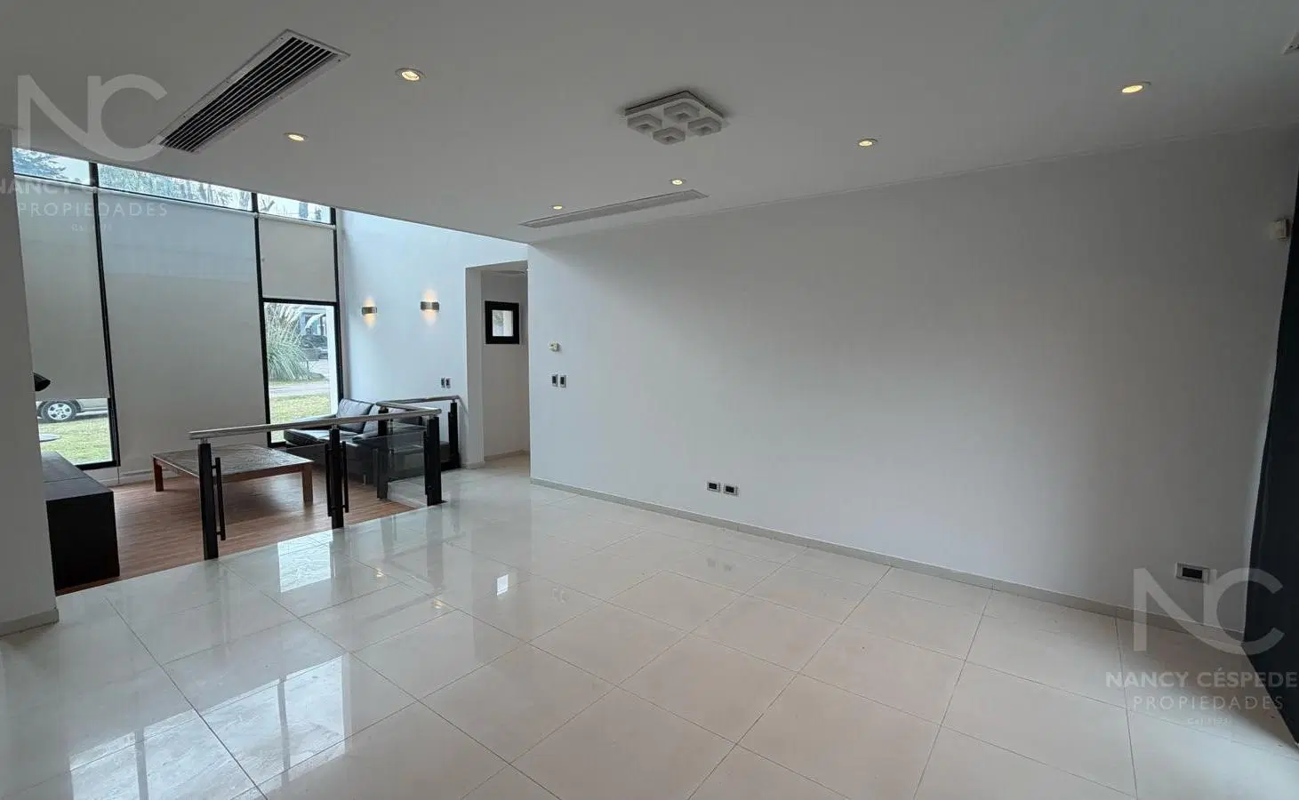Casa - Guillermo E Hudson 4