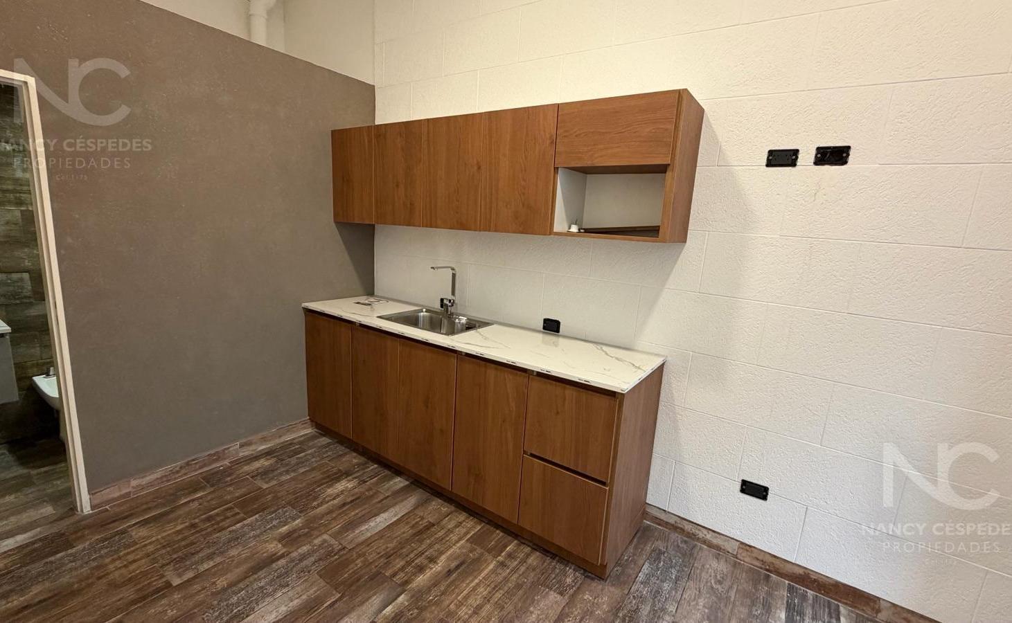 Foto de DEPARTAMENTO EN ALQUILER QUILMES CENTRO, APTO USO PROFESIONAL!!, imagen 3