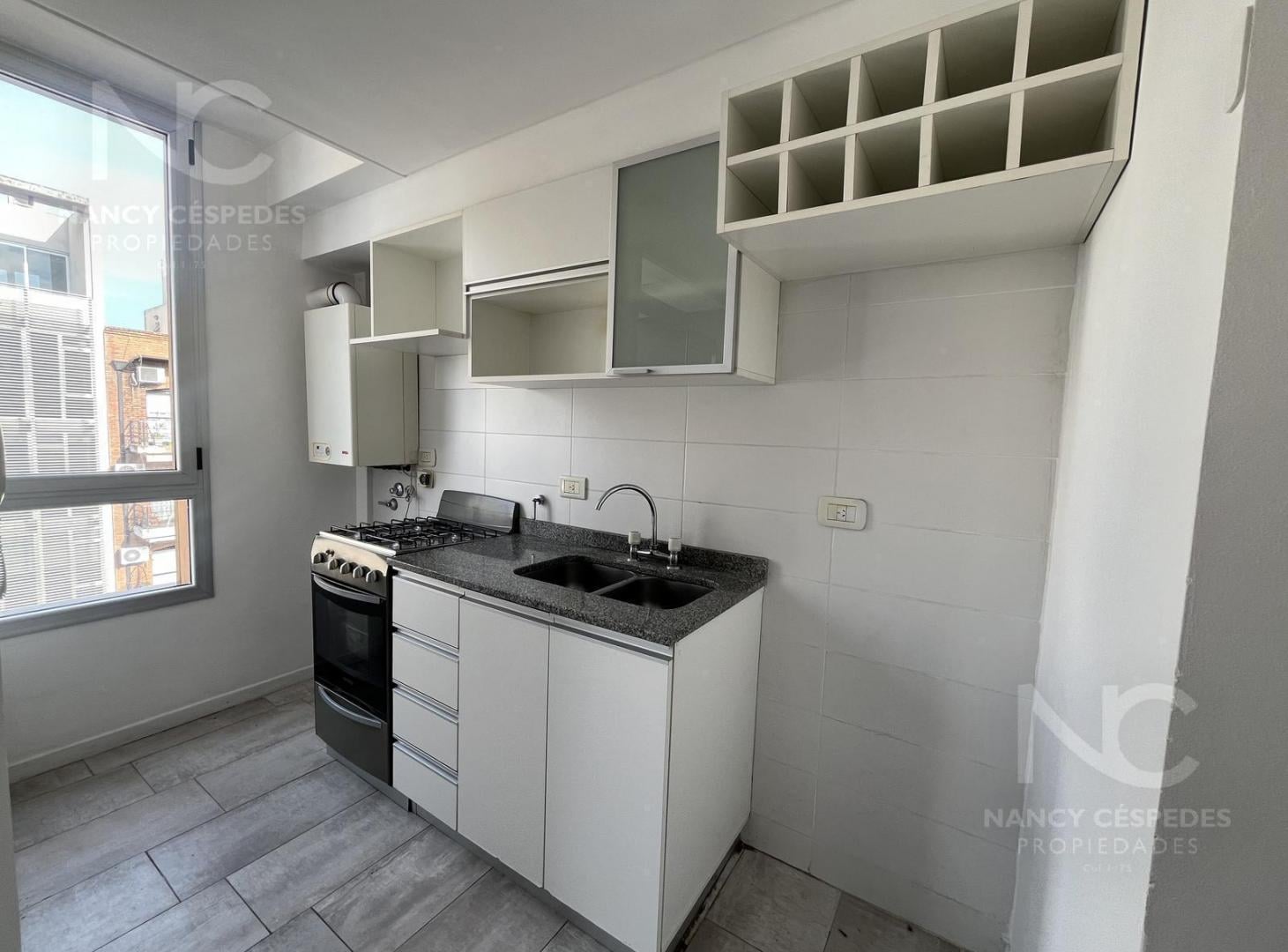 Foto de DEPARTAMENTO EN VENTA DE 2 AMBIENTES EN PLAZA CONESA !!!, imagen 2
