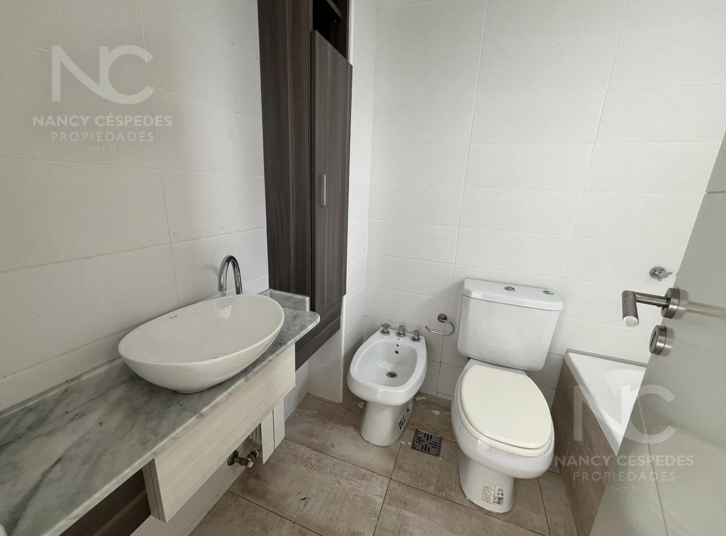 Foto de DEPARTAMENTO EN VENTA DE 2 AMBIENTES EN PLAZA CONESA !!!, imagen 4