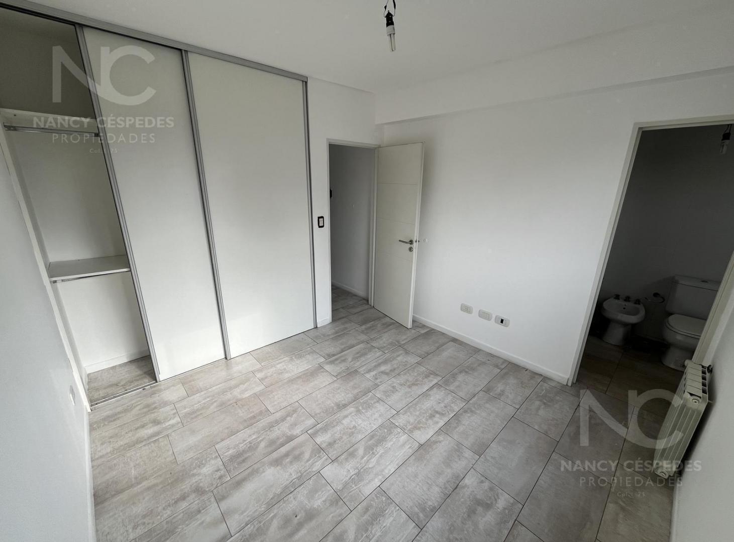 Foto de DEPARTAMENTO EN VENTA DE 2 AMBIENTES EN PLAZA CONESA !!!, imagen 3