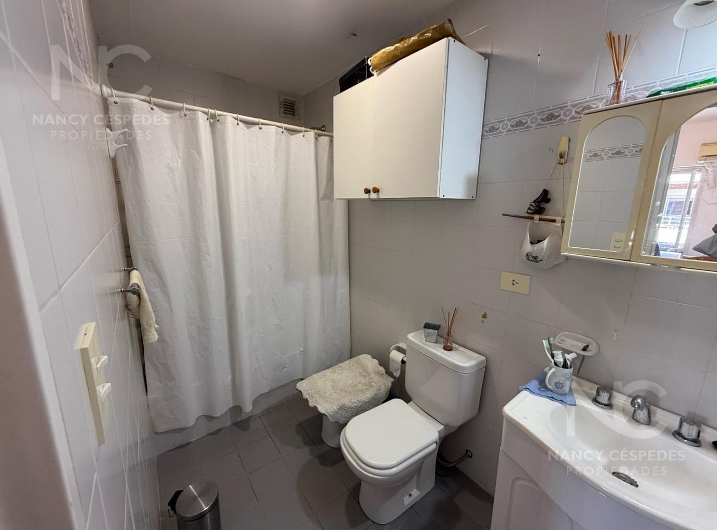 Foto de Departamento 4 ambientes en VENTA en BARRIO PARQUE BERNAL!!! EXCELENTE, imagen 5