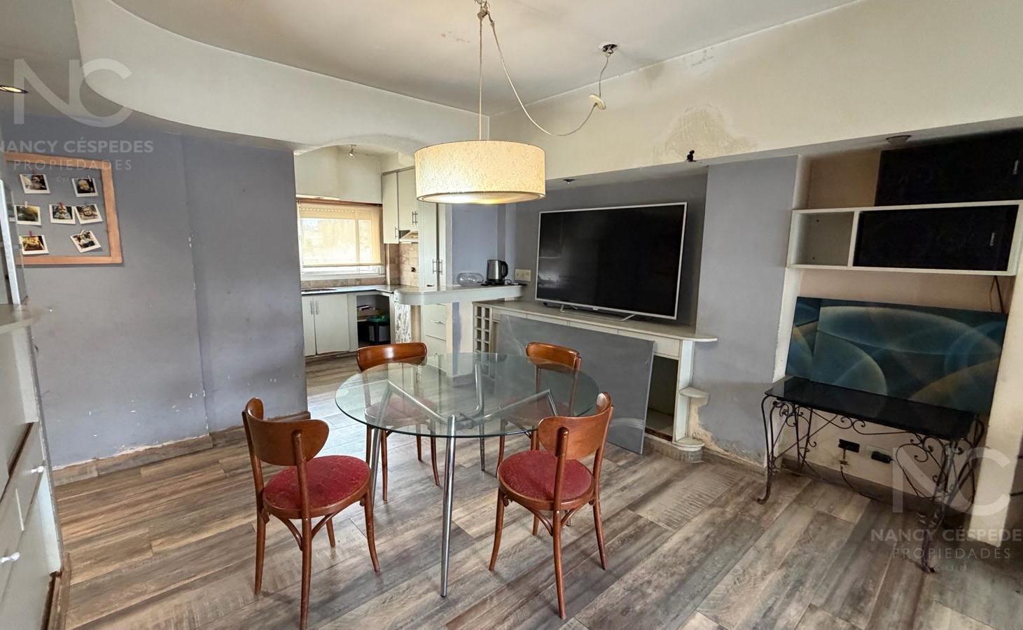 Foto de ESPACIO AMPLIO PARA USO PROFESIONAL/COMERCIAL 3 AMBIENTES QUILMES, imagen 2