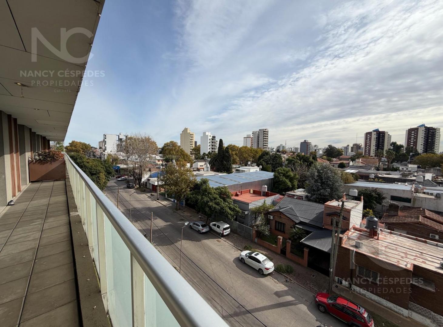 Foto de DEPARTAMENTO 3 AMBIENTES EN VENTA CON 2 COCHERAS EN SUBSUELO EN, imagen 4