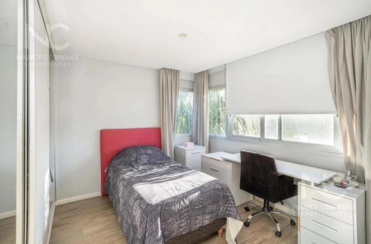 Foto de EXCLUSIVA CASA EN VENTA BARRIO CERRADO DORREGO!!!, imagen 3