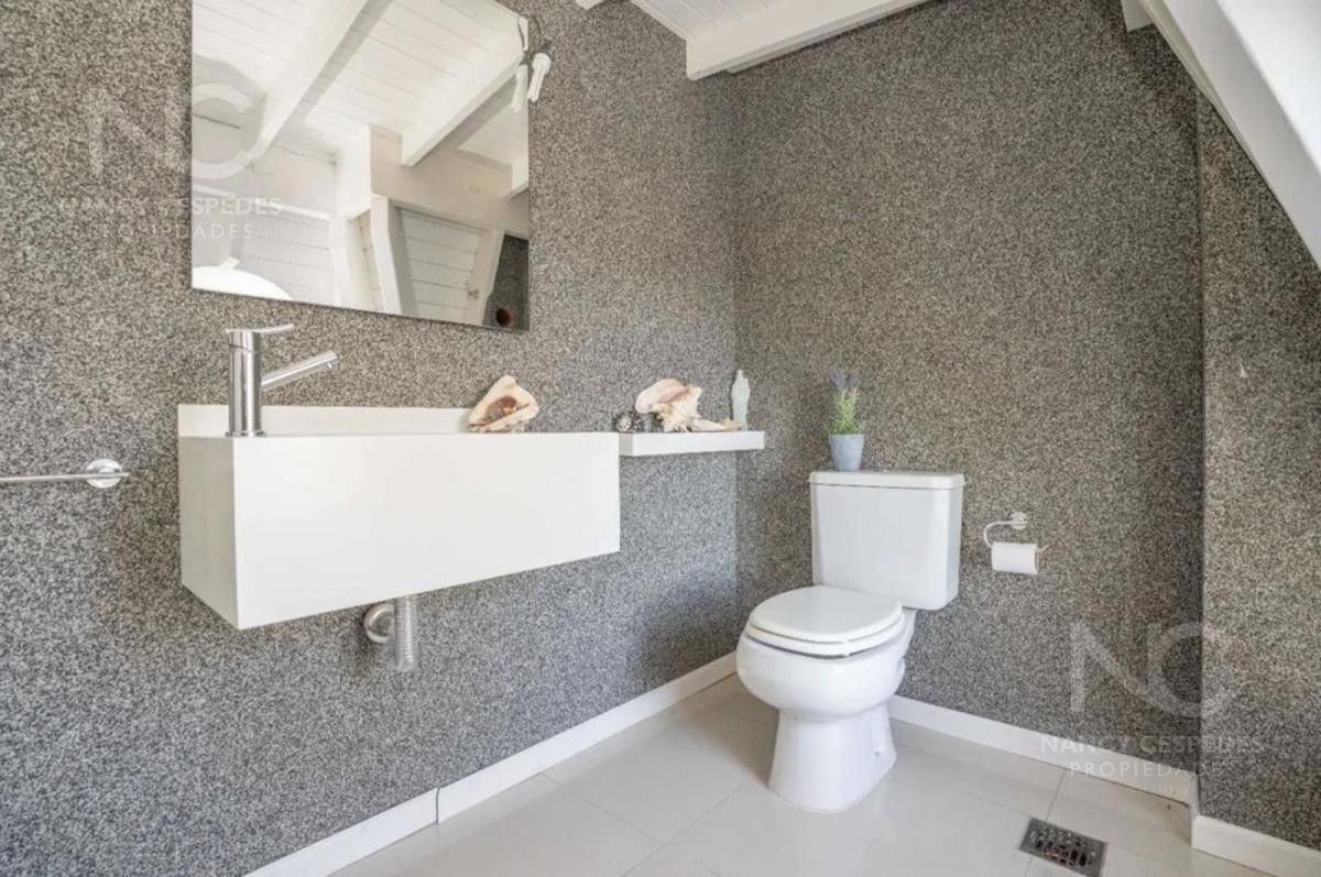 Foto de EXCLUSIVA CASA EN VENTA BARRIO CERRADO DORREGO!!!, imagen 5