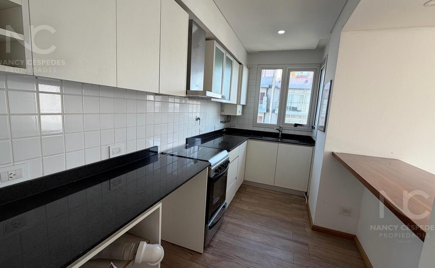 Foto de DEPARTAMENTO TIPO PISO DE 3 AMBIENTES CON COCHERA EN ALQUILER QUILMES, imagen 4