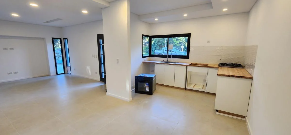 Casa Moderna 4 Amb a Estrenar Costa del Este 1