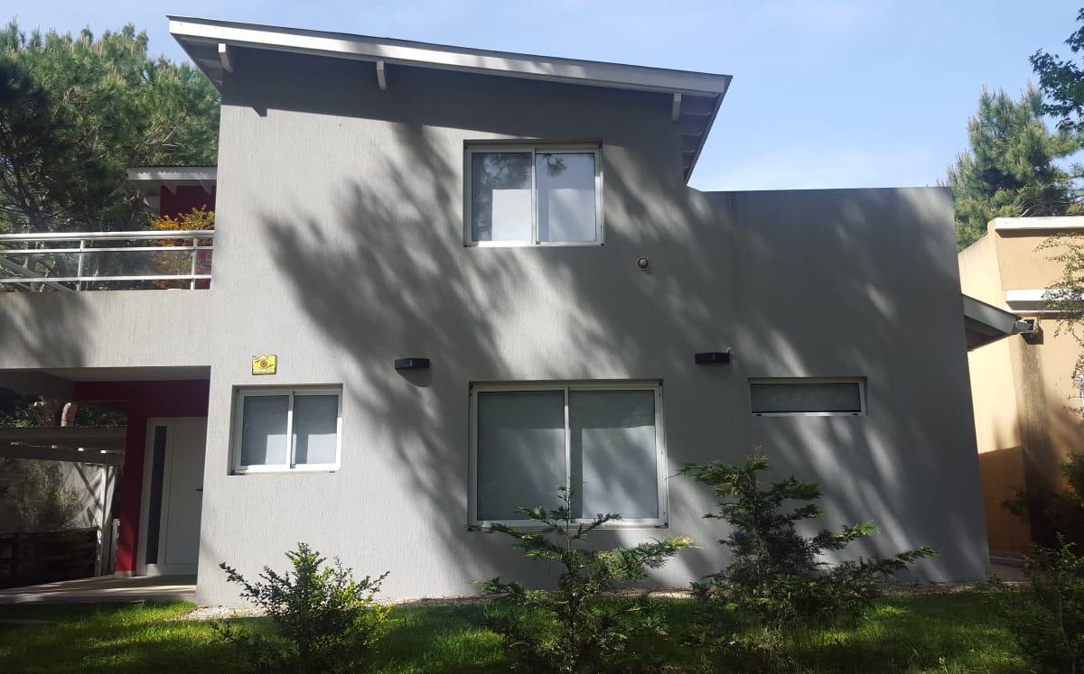 Venta en Block de 3 Unidades - Excelente Ubicacion P/renta! 4