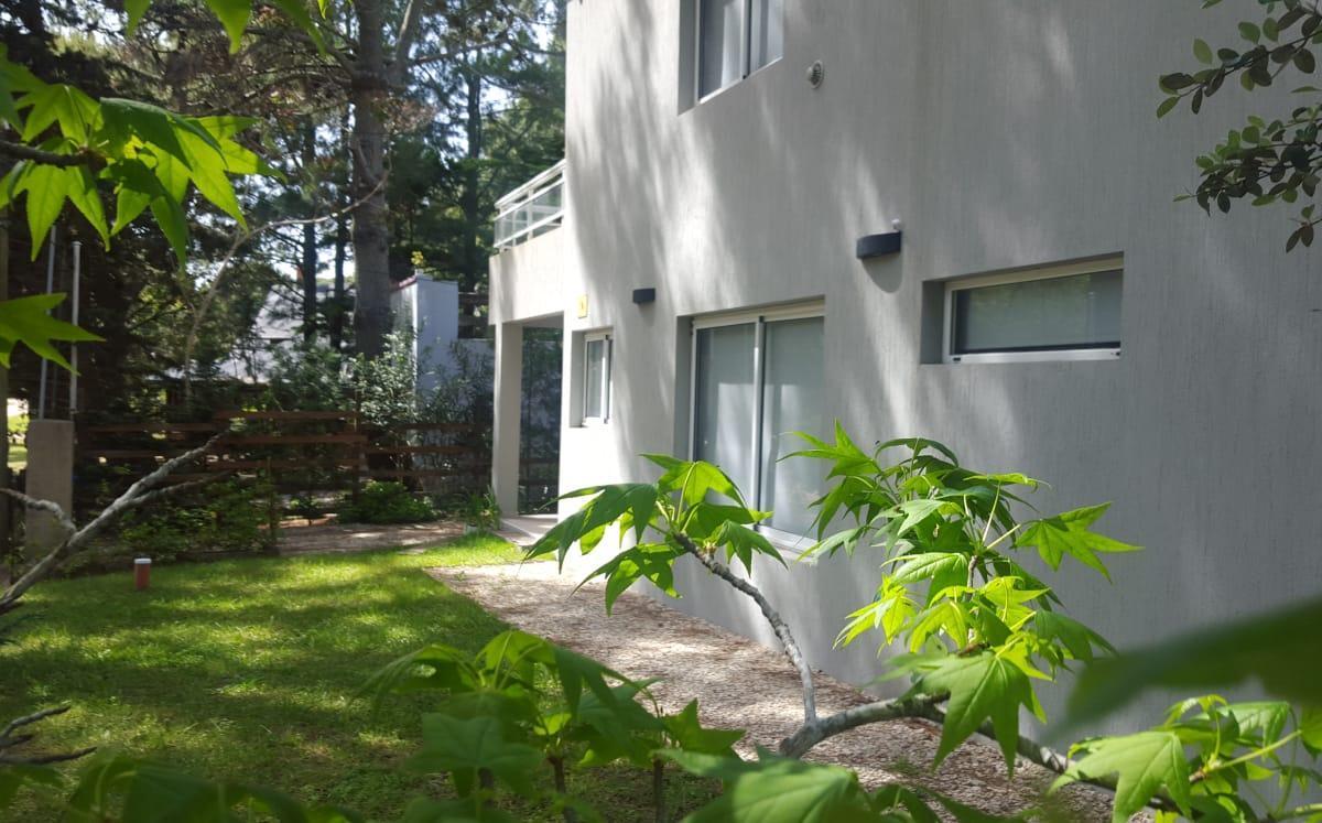 Venta en Block de 3 Unidades - Excelente Ubicacion P/renta! 2