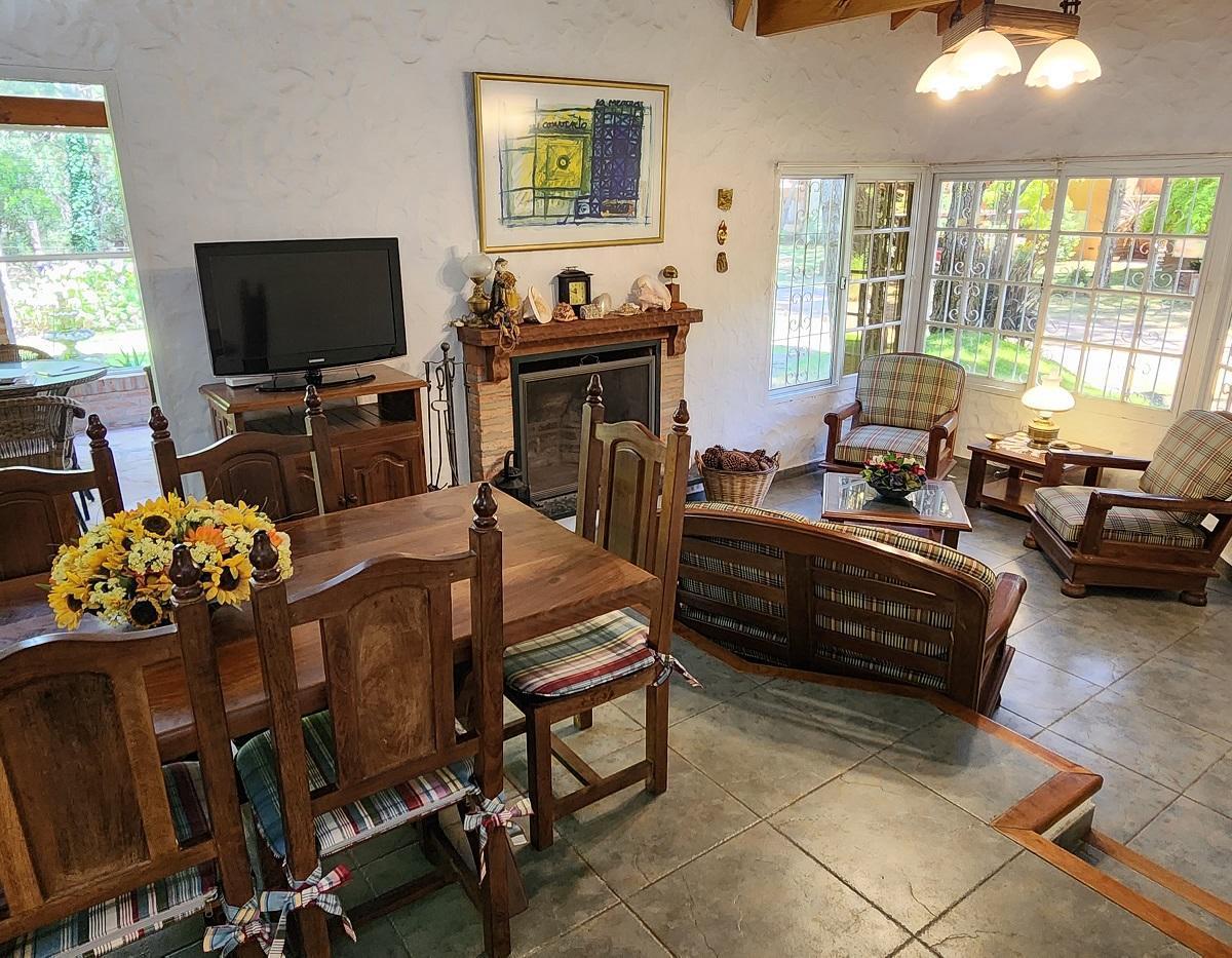 Chalet Clasico 150 m² en Costa del Este 1