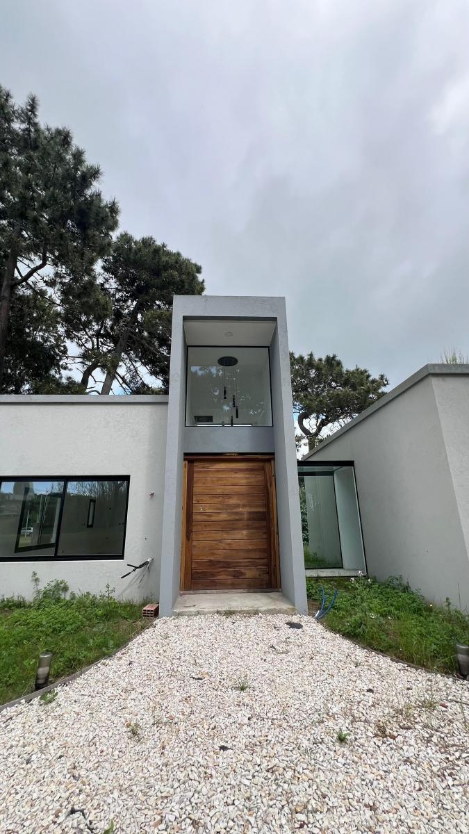 Chalet Nuevo C/detalles a Terminar / Super Oferta! 3