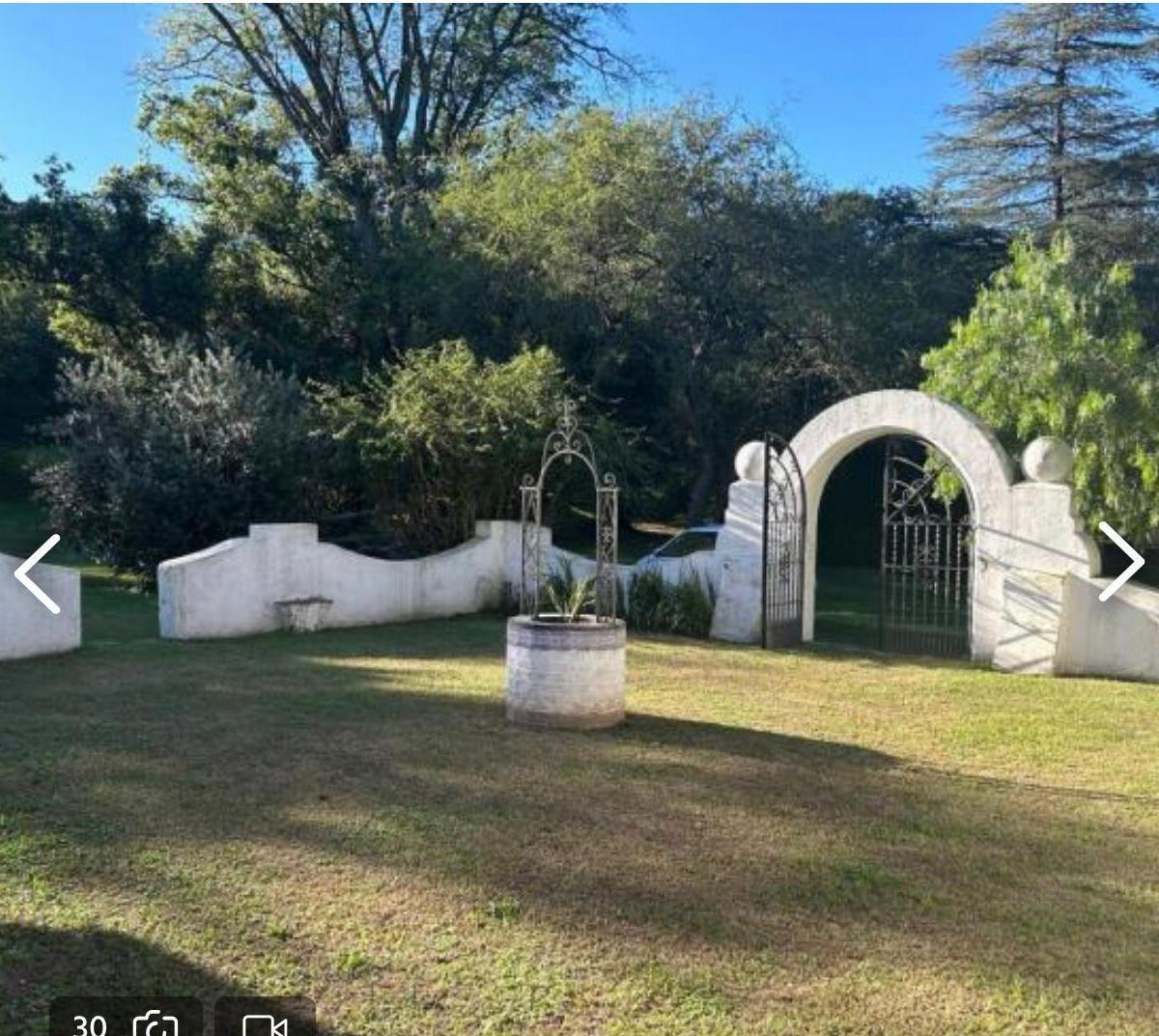 Oportunidad en La Granja - Casa Estilo Colonial 1