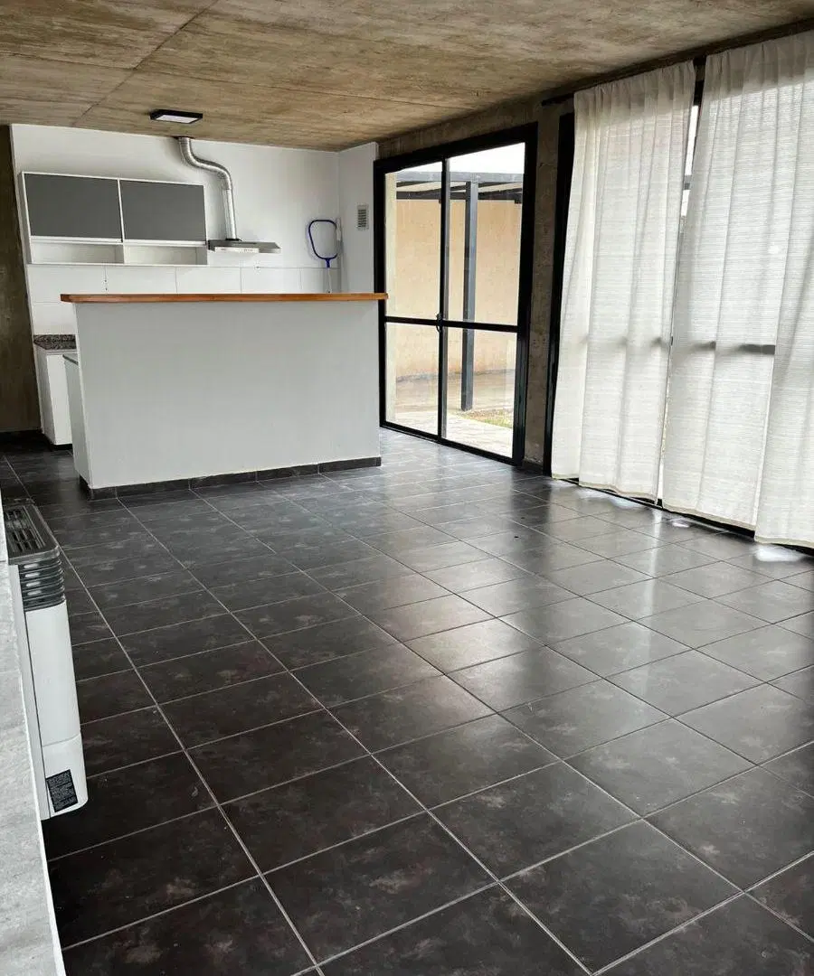 Casa Tipo Dúplex en Alquiler | La Catalina – Argüello 2