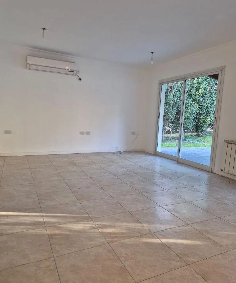 Casa de Categoría en Alquiler| Barrio La Cuesta – La Calera 2