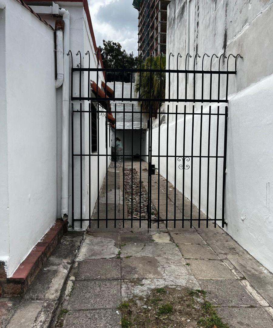 Foto de Casa en venta para refacción – Villa Cabrera, imagen 4