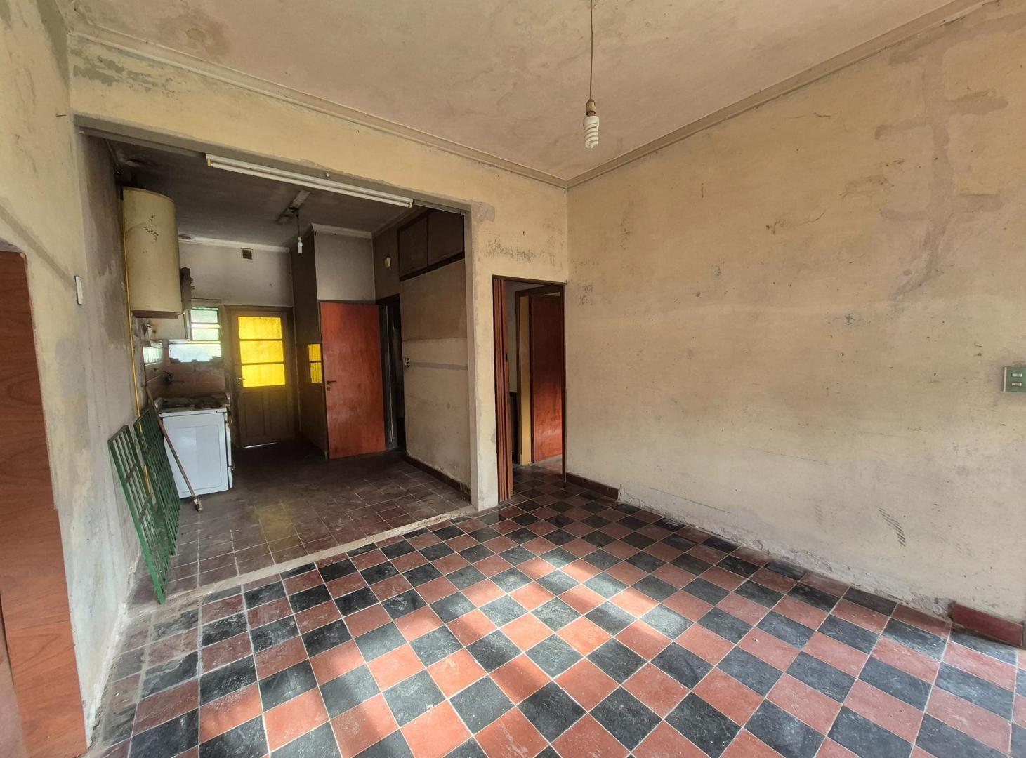 Foto de Chalet 4 amb. Parque Luro- a reciclar, imagen 1