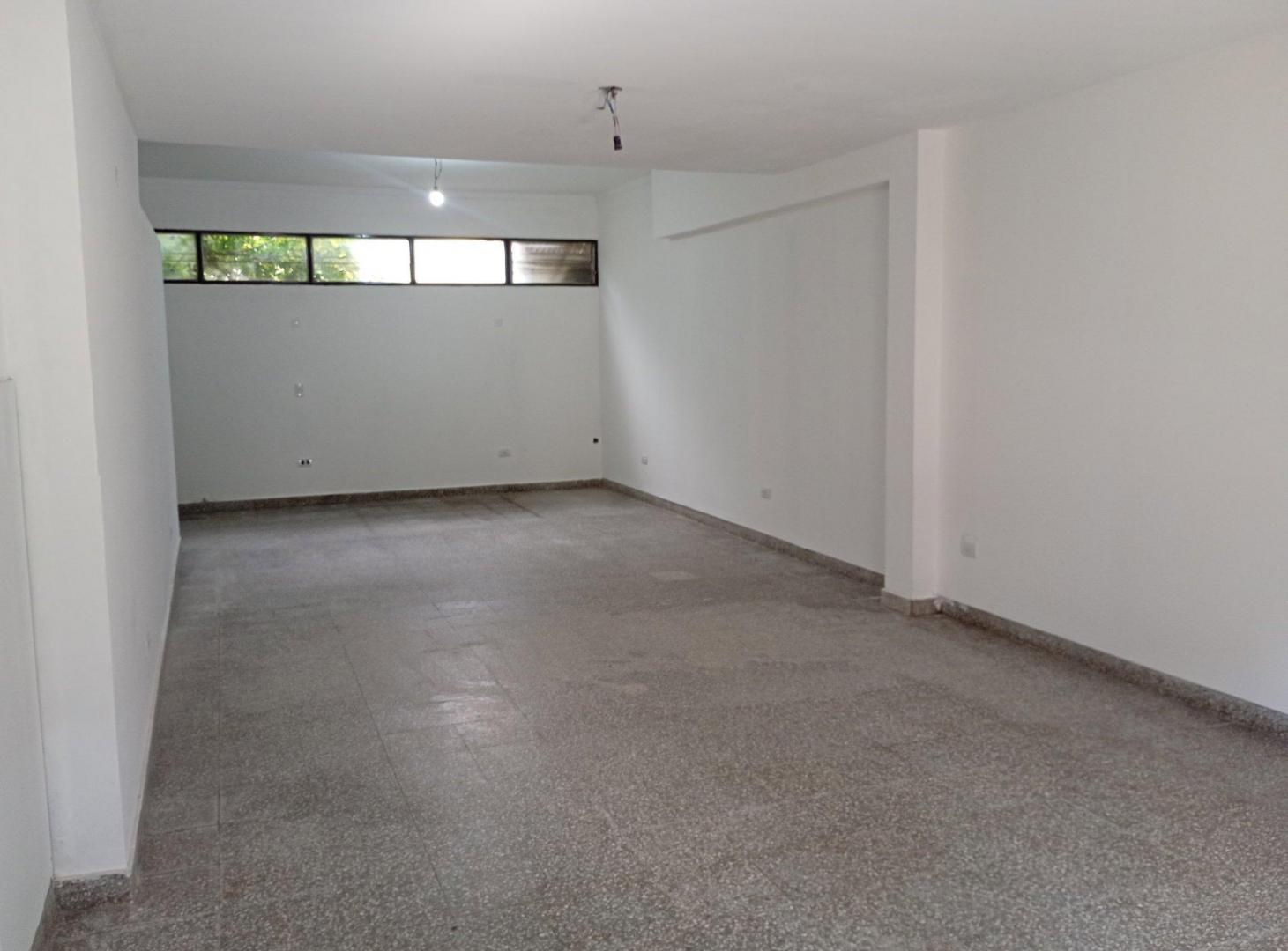 Foto de Local Sobre Avenida Libertad al 5100, imagen 2