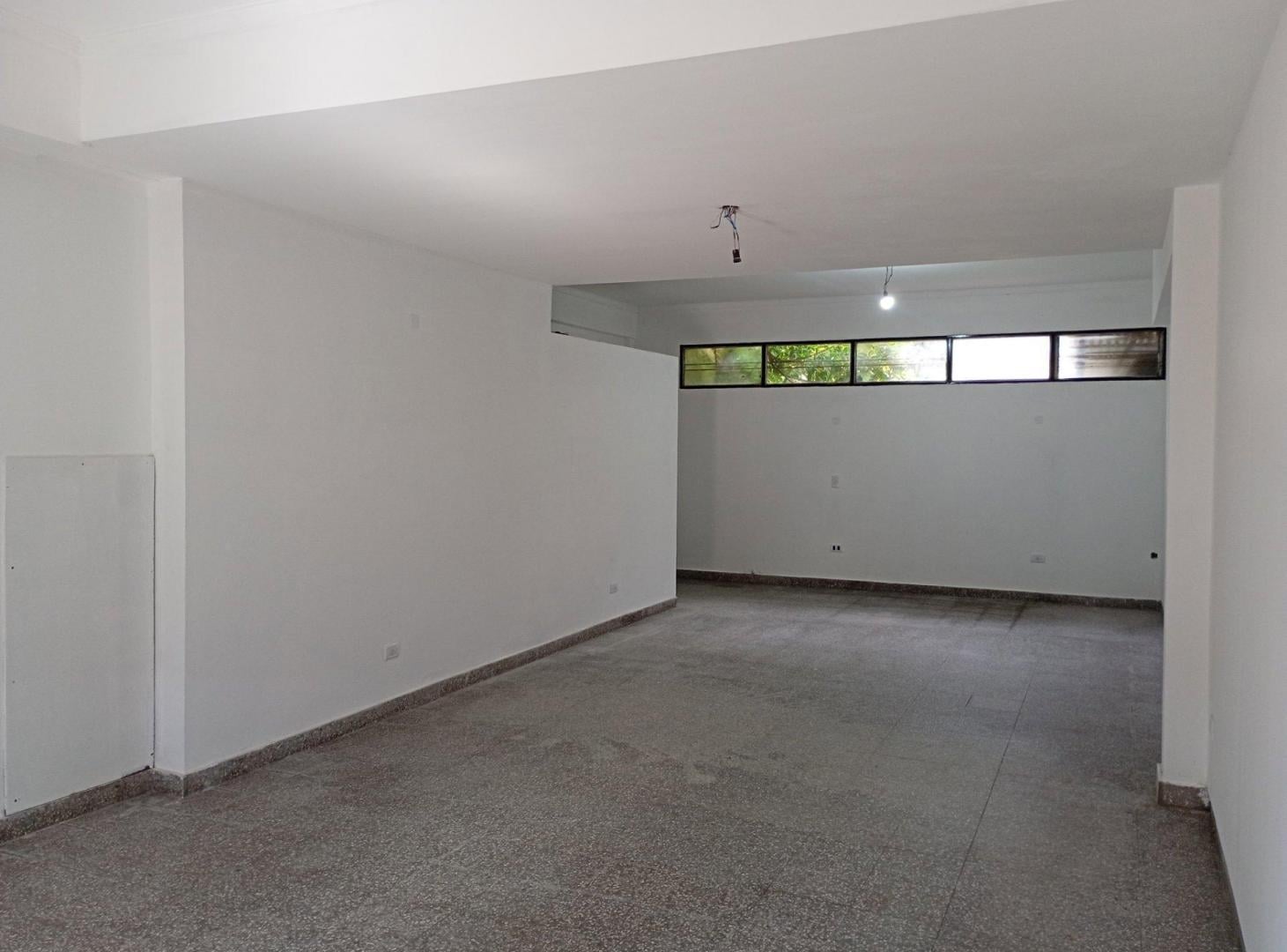 Foto de Local Sobre Avenida Libertad al 5100, imagen 1