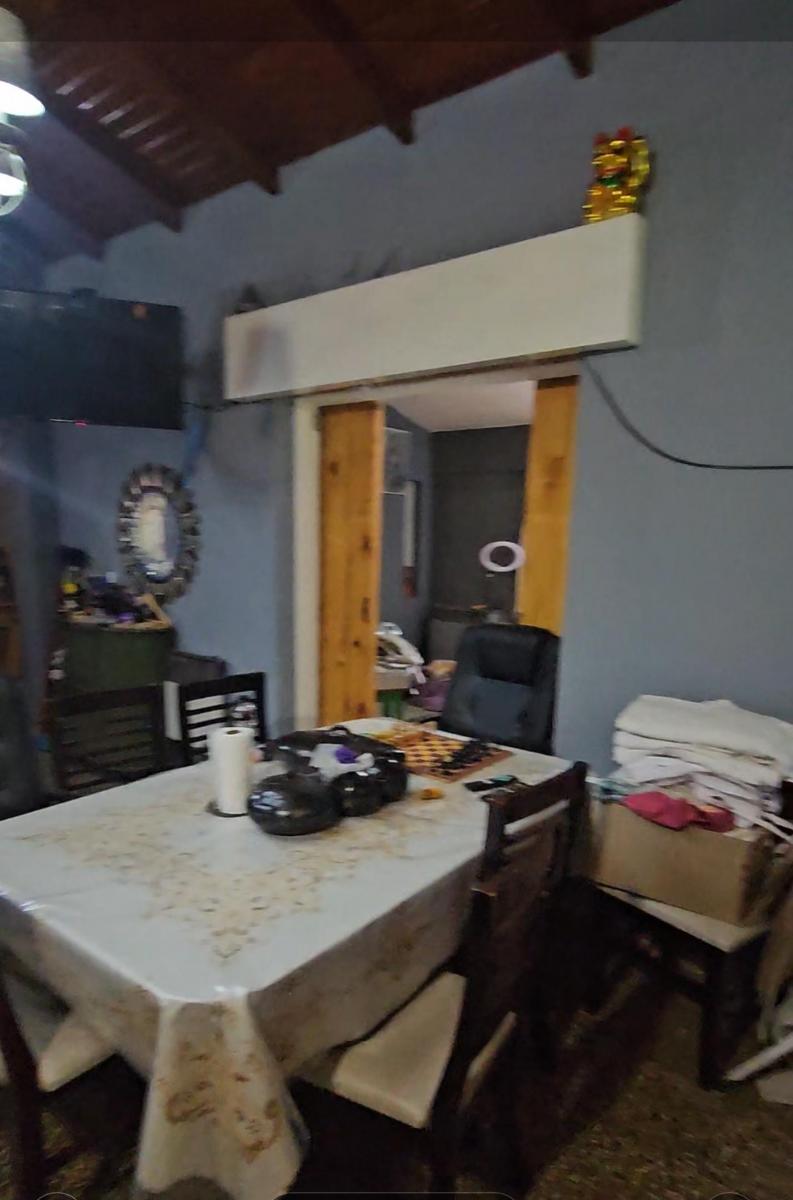 Venta en Cardales ,dos casas  200 m² Cubiertos ,Pileta ,1860 M² total