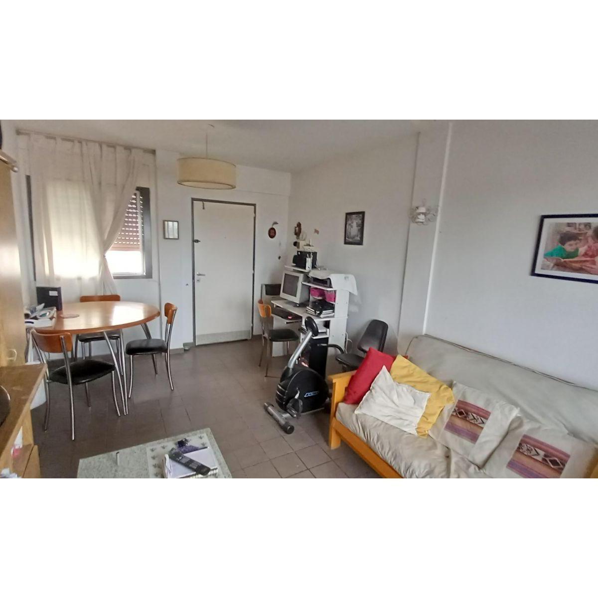 Departamento en Venta Dos Dorm. - Barrio República de La Sexta - Rosario 3