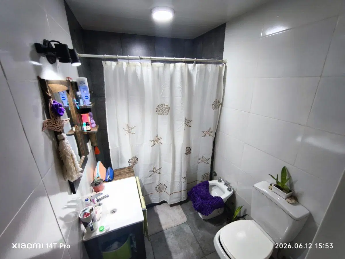 HERMOSO DEPARTAMENTO UN DORMITORIO CON PATIO Y ENTRADA DE AUTOS 3