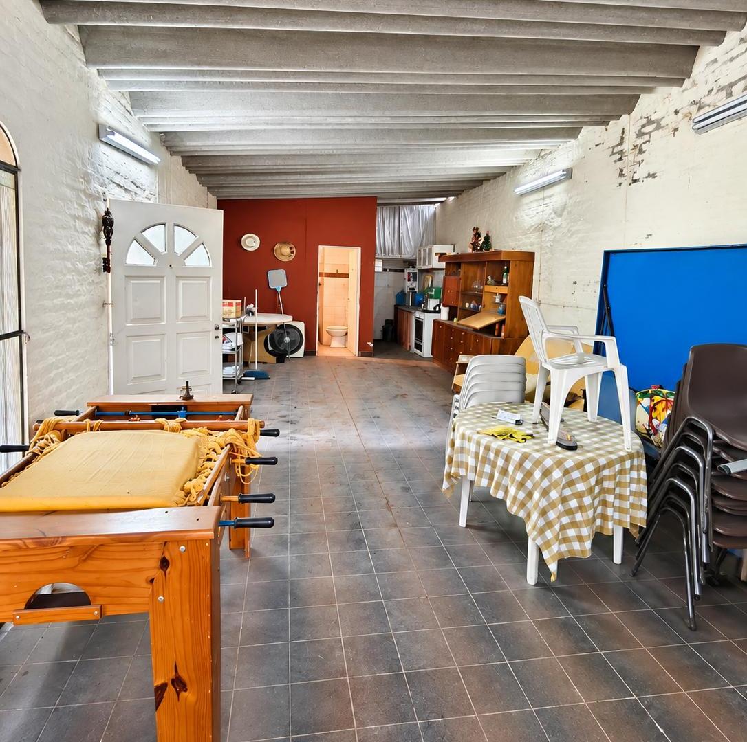 Foto de HERMOSA CASA QUINTA CON PILETA, imagen 4