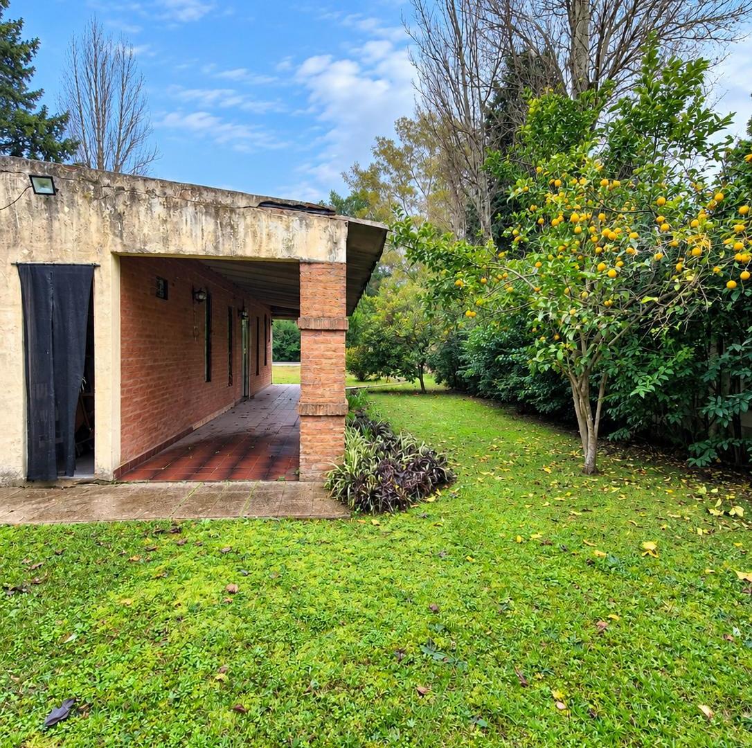 Foto de HERMOSA CASA QUINTA CON PILETA, imagen 2