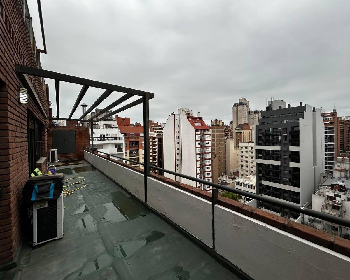 Exclusivo y Espacioso Departamento Sobre El Bv Illia 3