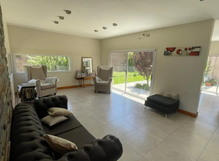 Casa en Country Los Algarrobos 5