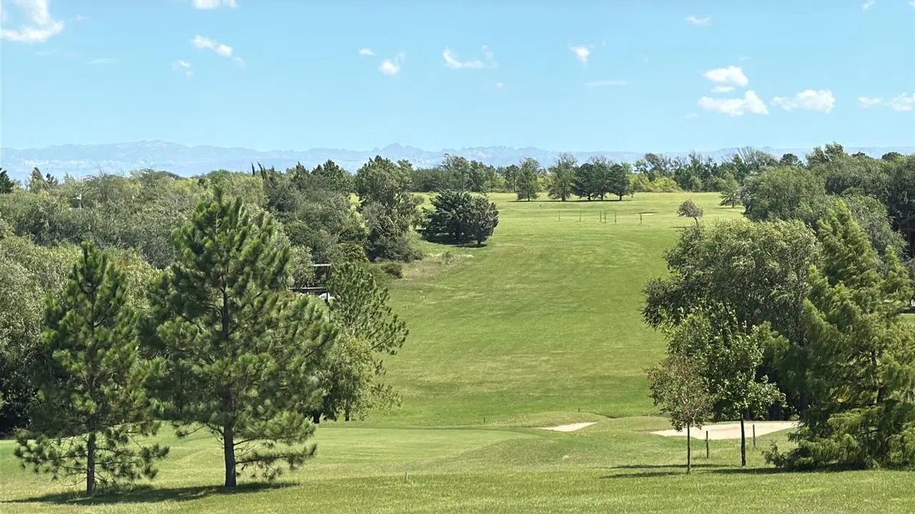 Venta lote 1388 m2 Champaqui Golf Club Villa General Belgrano 1