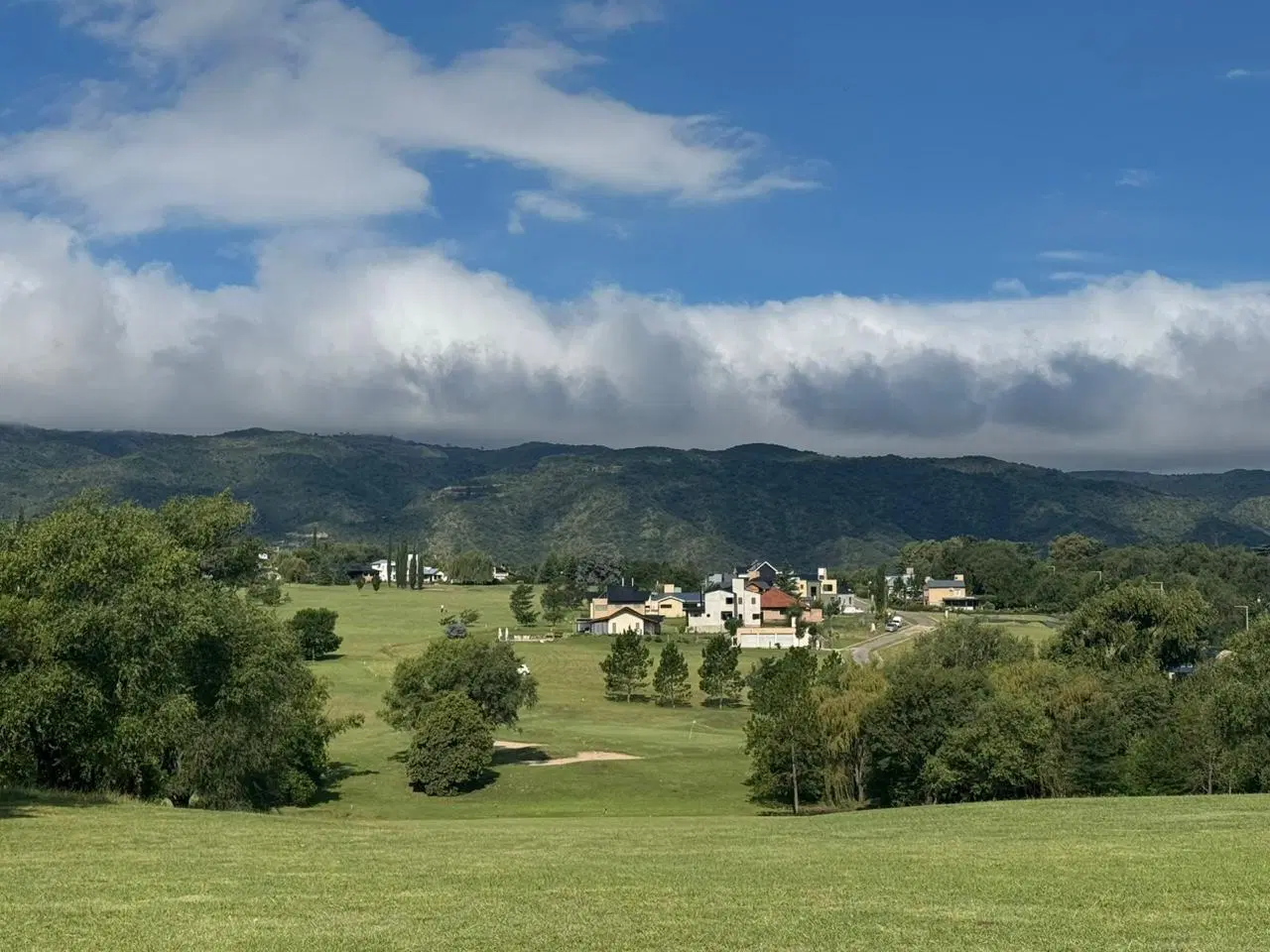 Venta lote 1388 m2 Champaqui Golf Club Villa General Belgrano 5