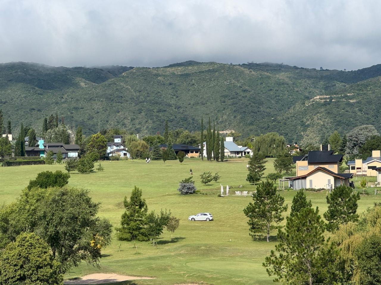 Foto de Venta lote 1388 m2 Champaqui Golf Club Villa General Belgrano, imagen 4