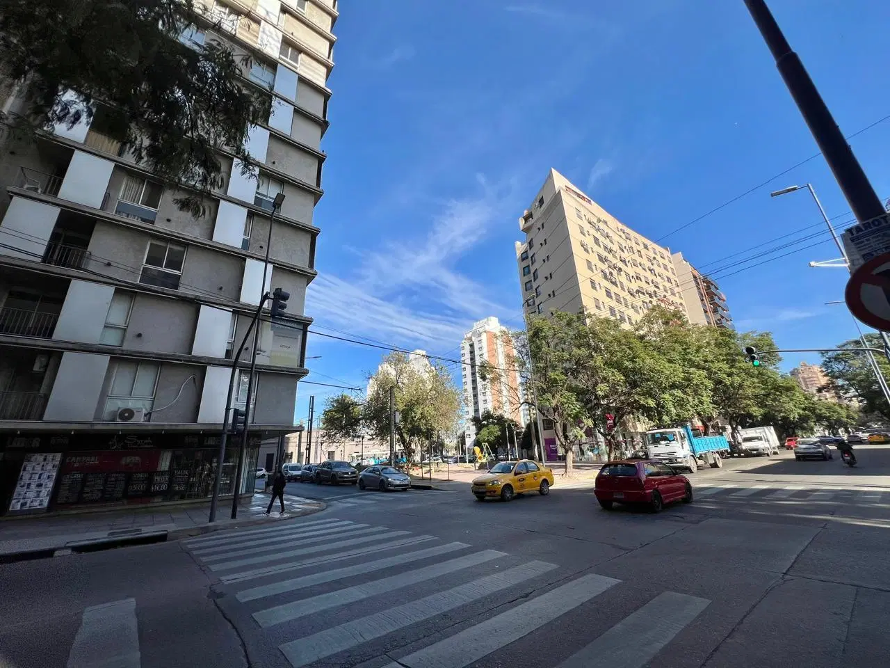 Venta departamento de 1 dormitorio con balcon Nueva Cordoba 5