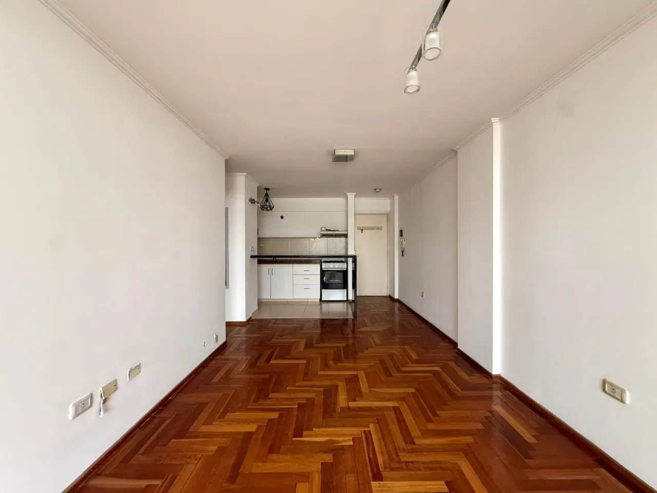Venta departamento de 1 dormitorio con balcon 8