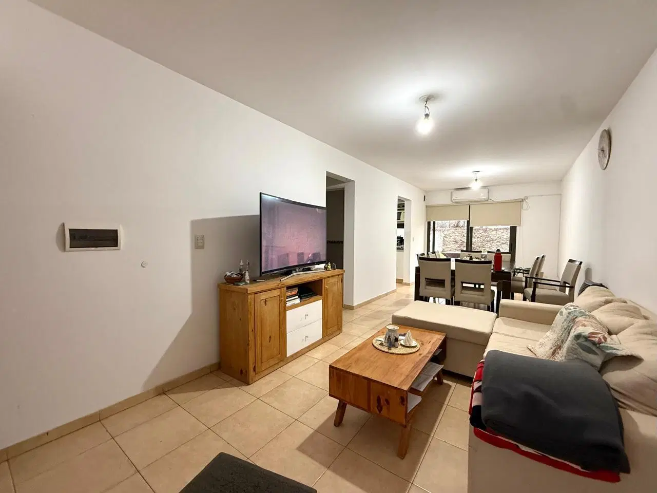 Venta duplex 3 dormitorios 2 baños barrio Tejas 2 3