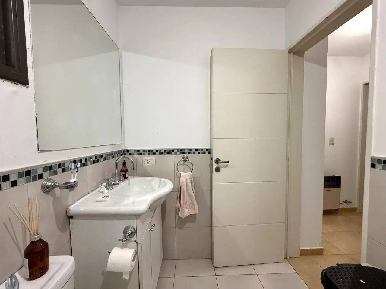 Venta duplex 3 dormitorios 2 baños barrio Tejas 2 5