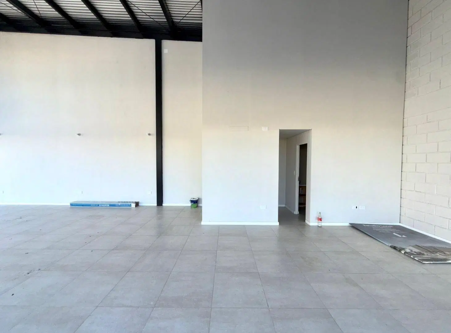 Alquiler local comercial Docta Urbanizacion Inteligente 2
