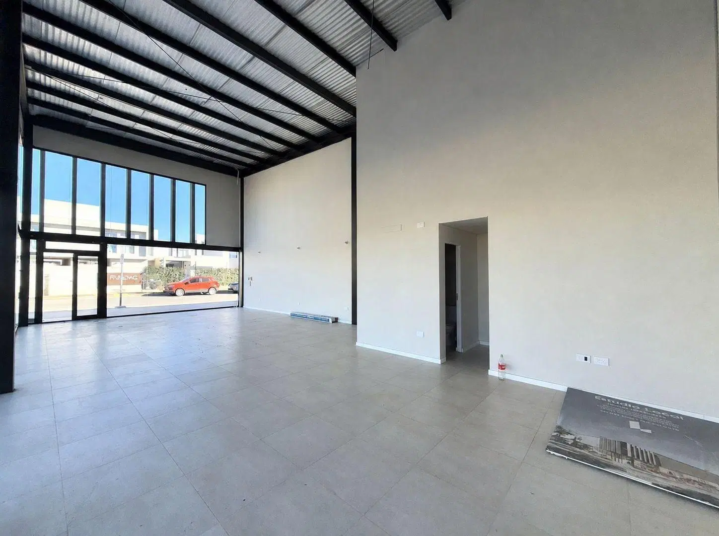 Alquiler local comercial Docta Urbanizacion Inteligente 5