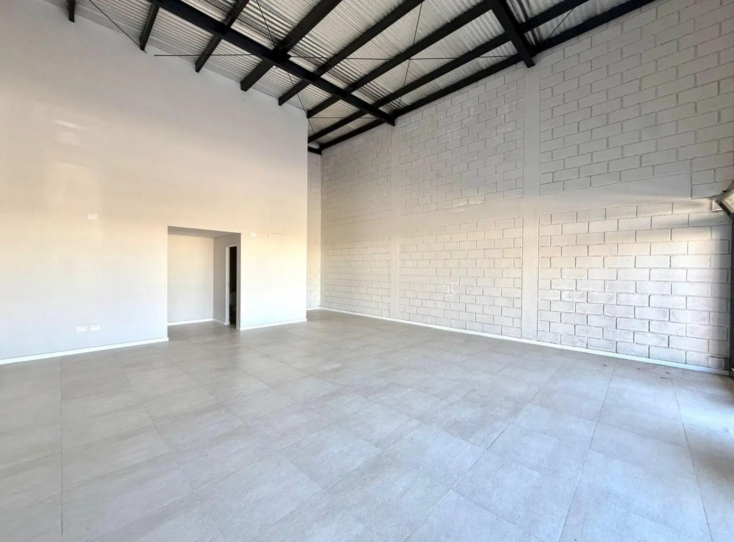 Alquiler local comercial Docta Urbanizacion Inteligente 8