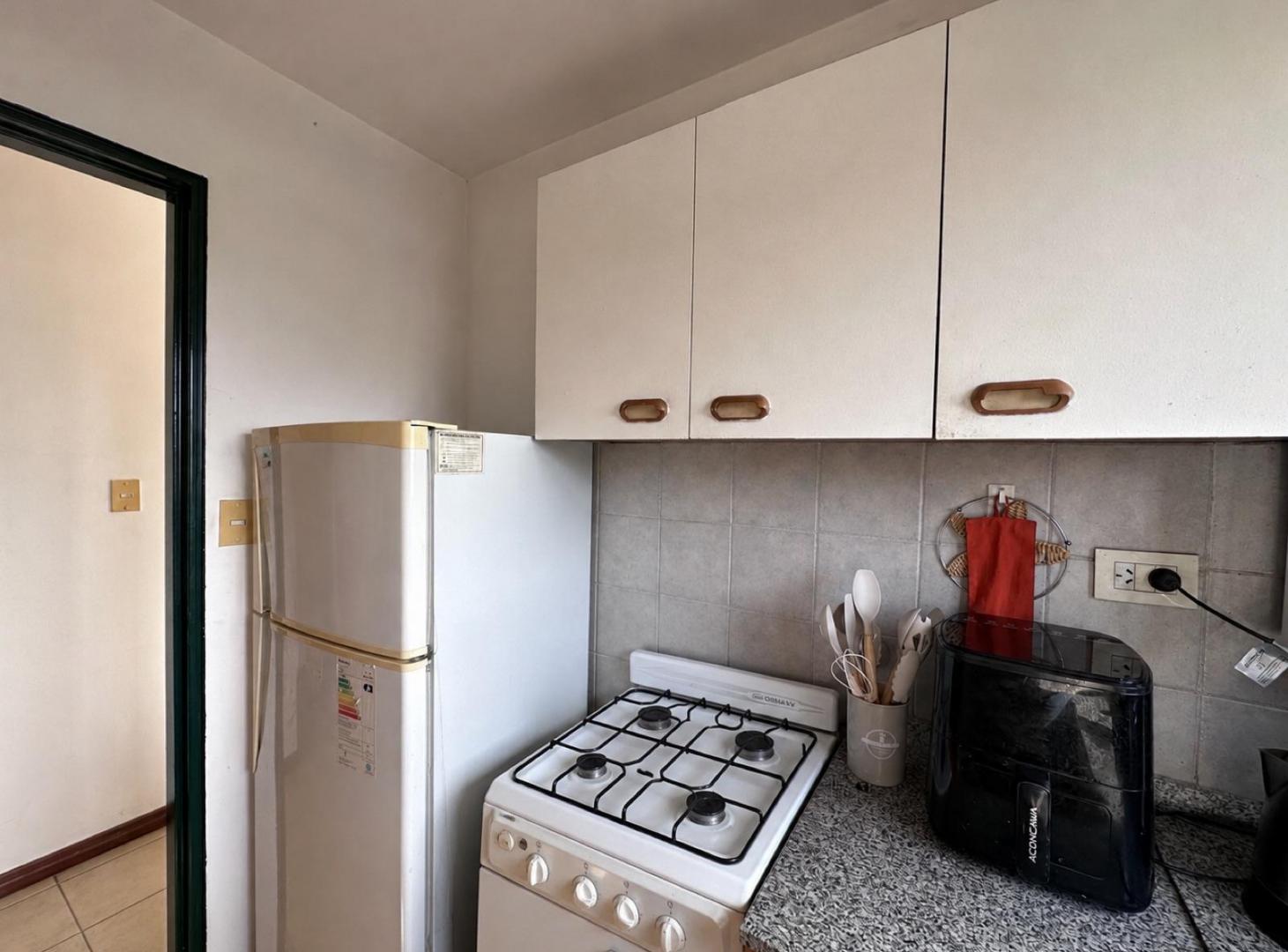 Foto de VENTA Departamento dos dormitorios con balcón Nueva Cordoba, imagen 4