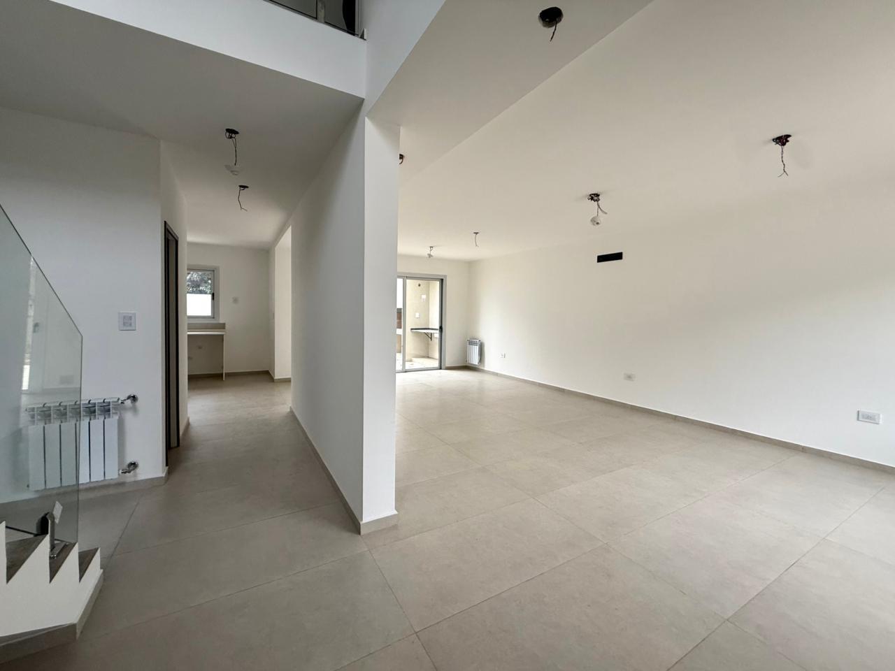 Foto de Venta casa a estrenar 3 dormitorios Jardin de las Tejas, imagen 1