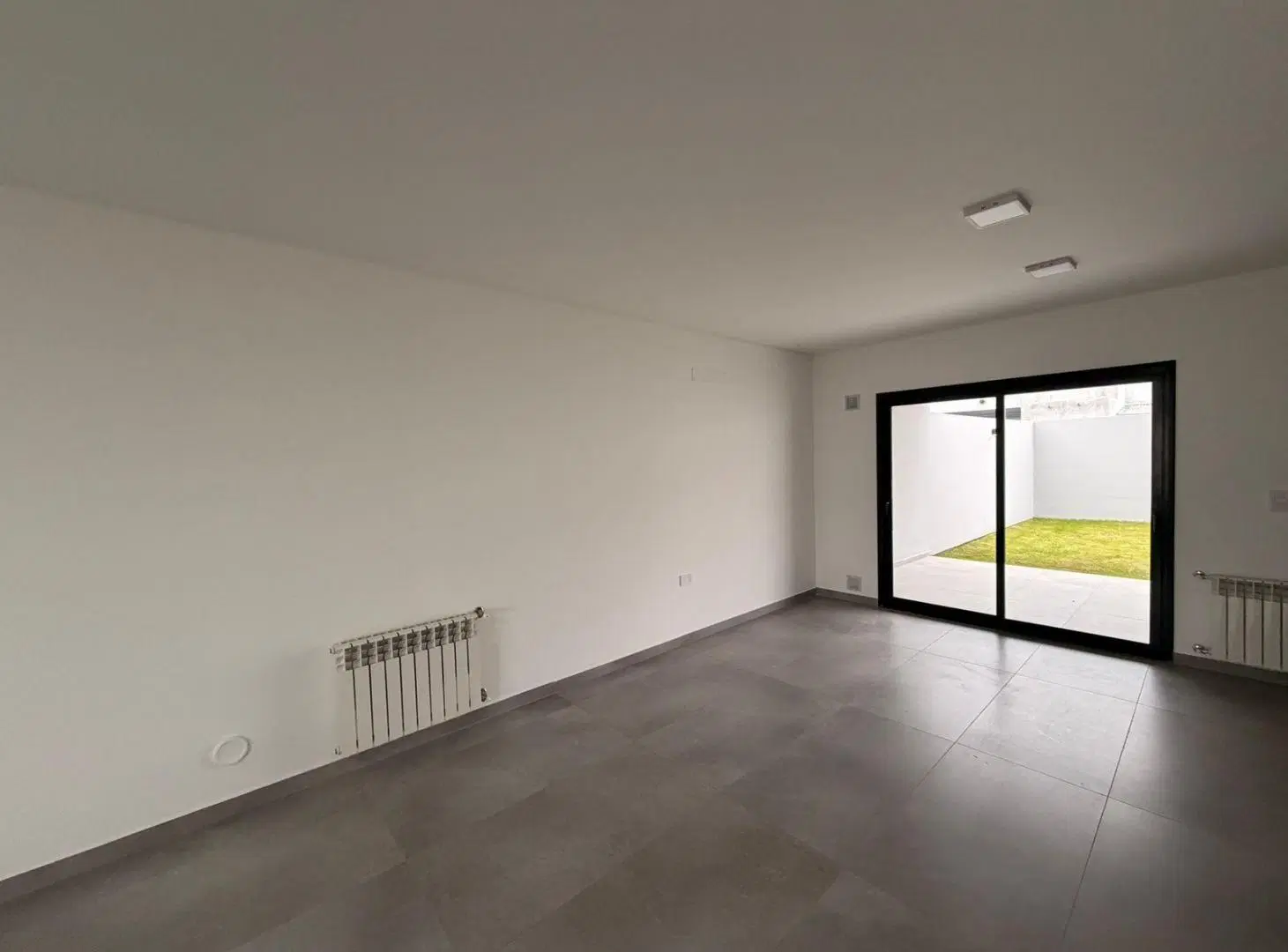 Dúplex de 3 dormitorios y categoría en Solares de Manantiales 1